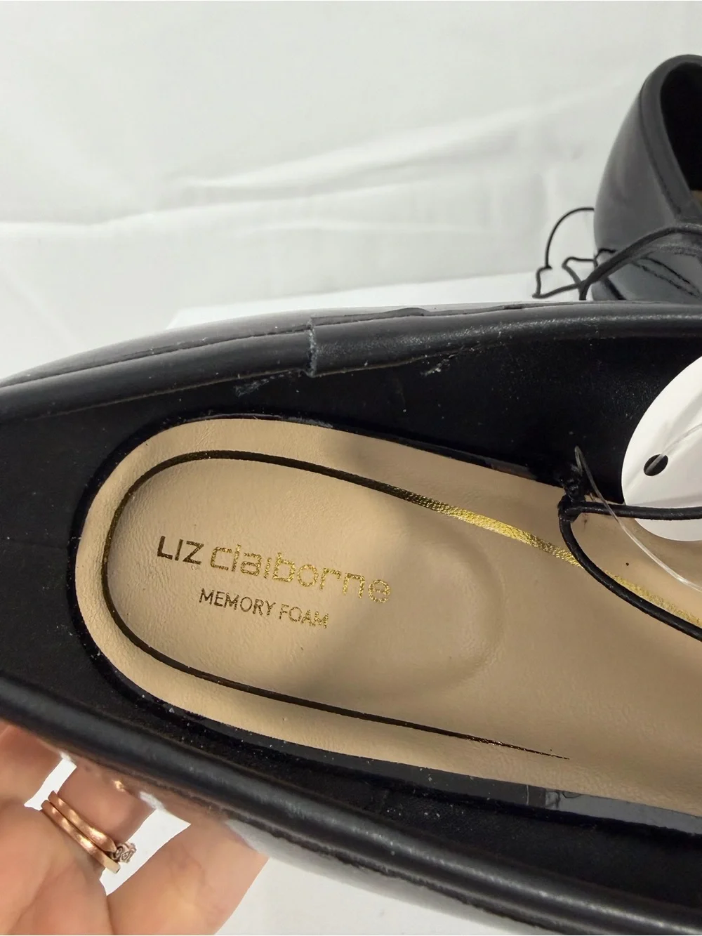 NWT Liz Claiborne Women’s Size 11W Shiny Black Ballet Flats with Bow Accent